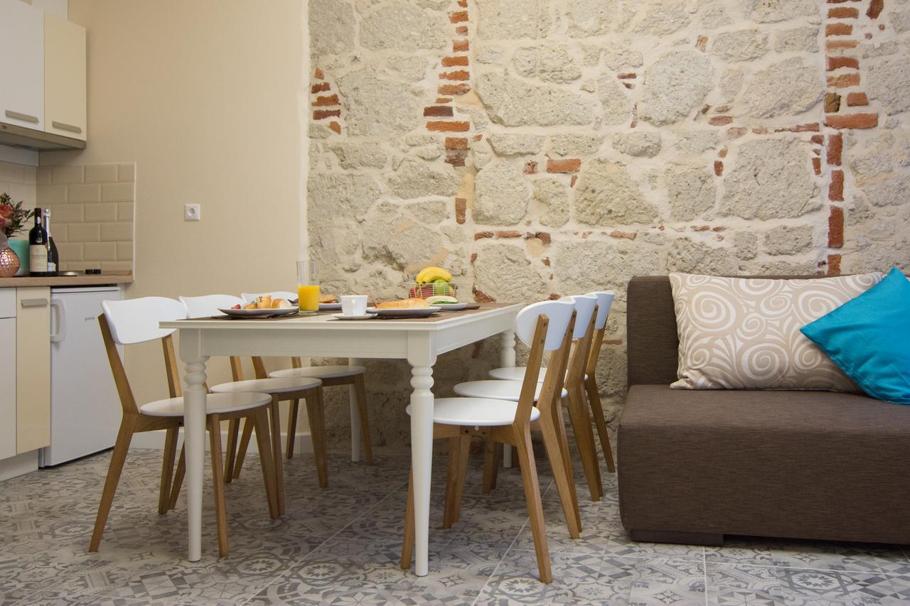Zora Apartman Eger Extérieur photo