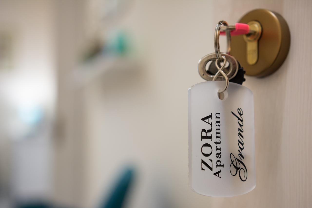 Zora Apartman Eger Extérieur photo